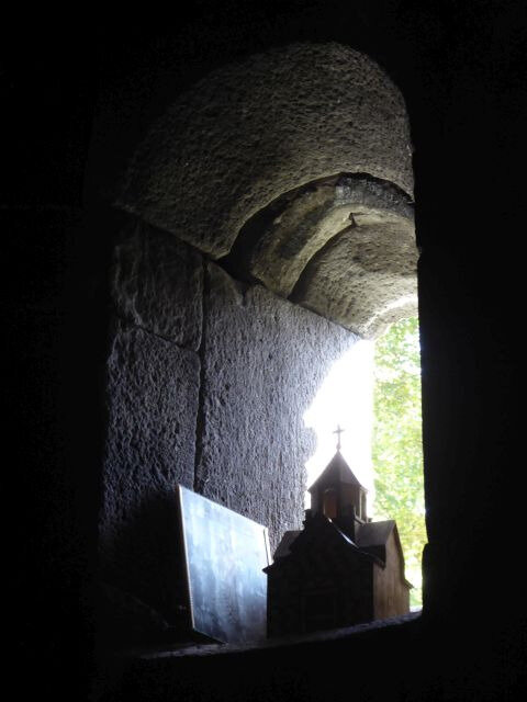 a16