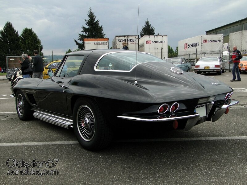 chevrolet-corvette-sting-ray-coupe-1967-04