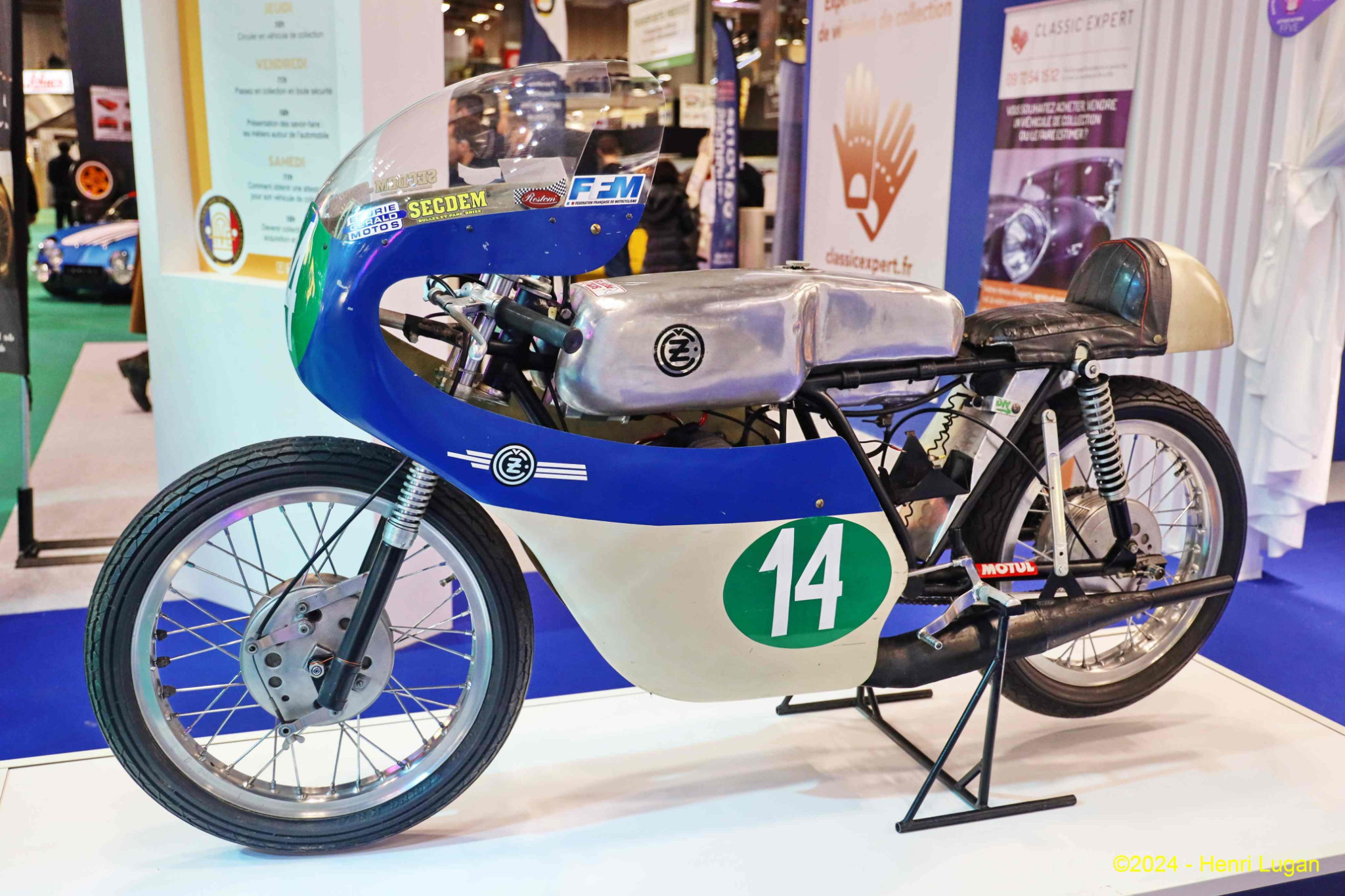 CZ 250_01 - 19-- [CZ] HL_GF