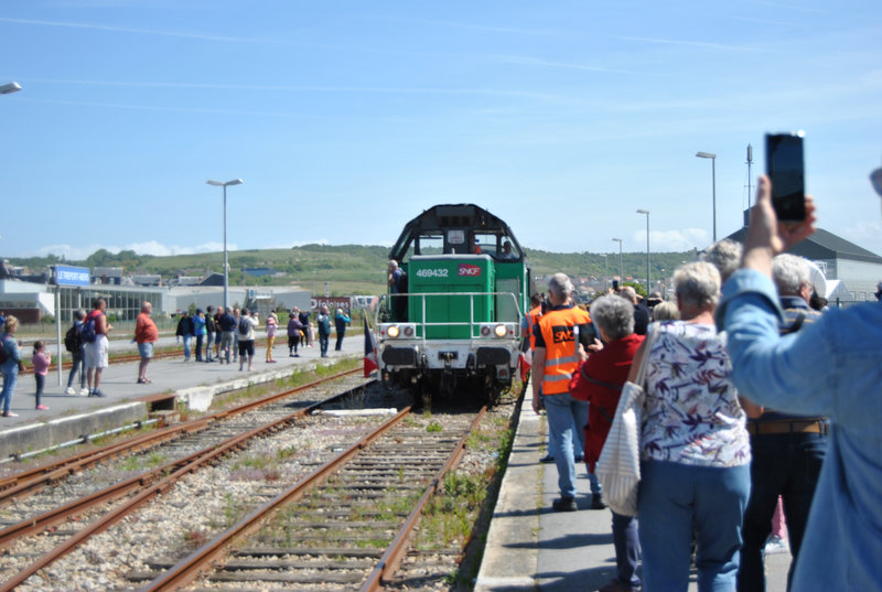 150 ANS L ARRIVEE DU TRAIN LE TREPORT 157