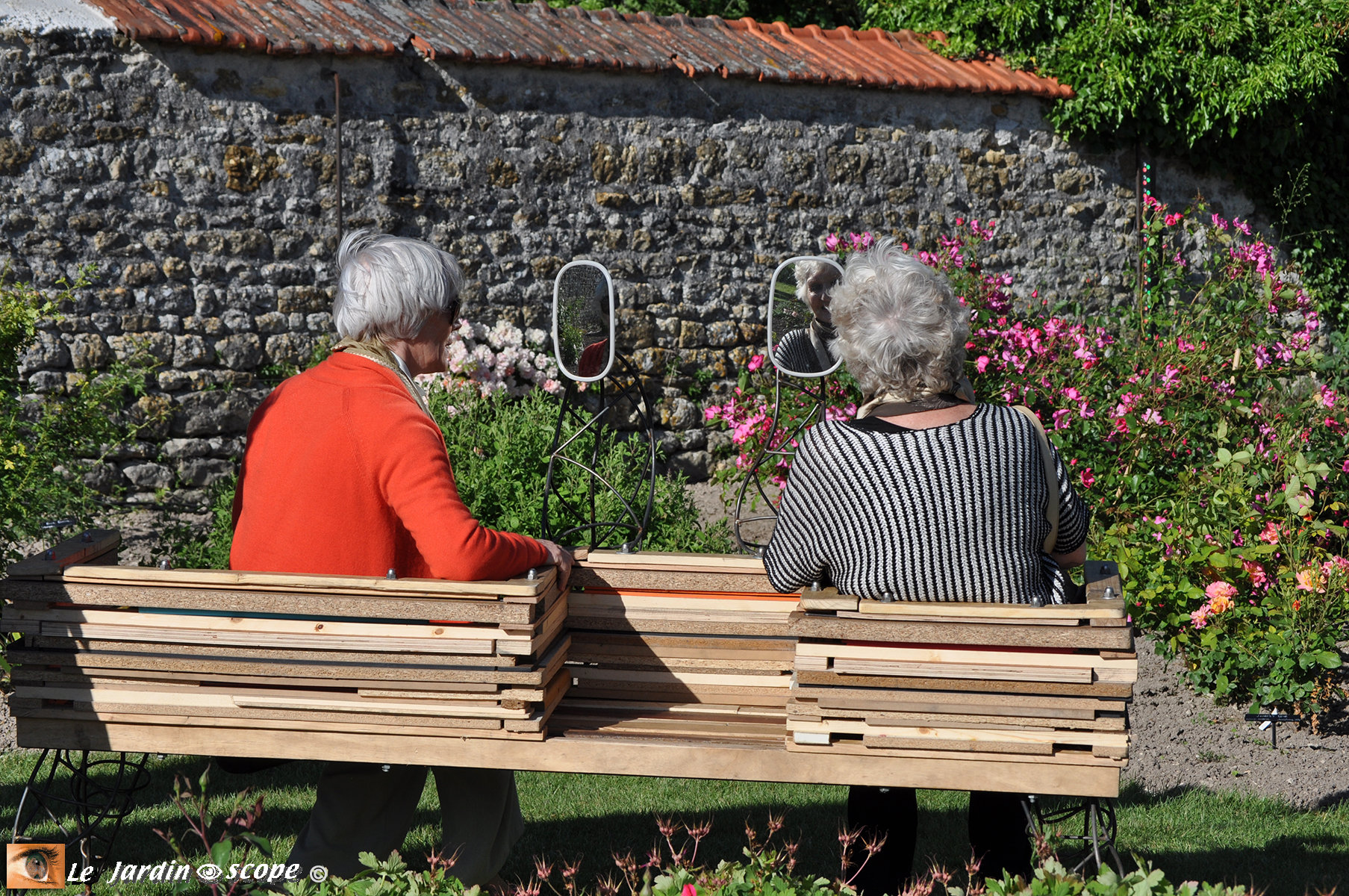 Banc bois en S avec rétroviseurs !