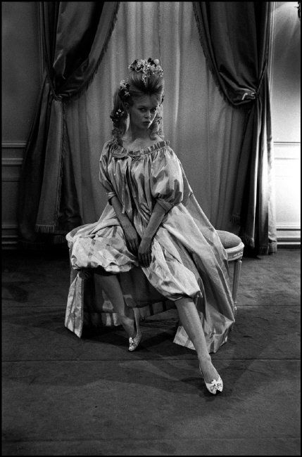 1960-christian_dior-par_Tikhomiroff-020-1