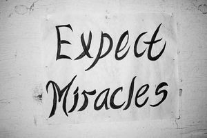 Expect miracles TR