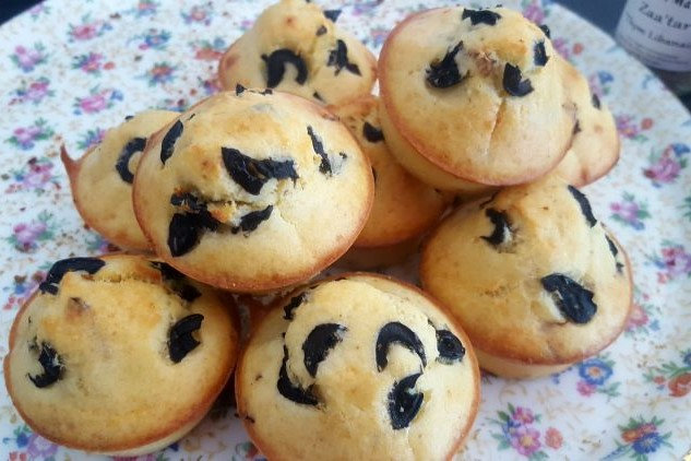 muffins aux olives noires et tomates séchées;! (2)