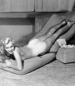 1948-by_earl_moran-knickers_white-mattress-2-2