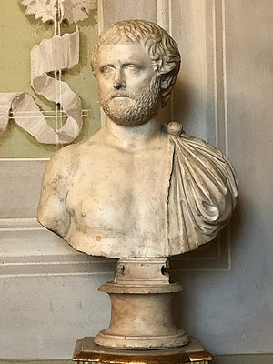 300px-Ovid_by_an_anonymous_sculptor[1]
