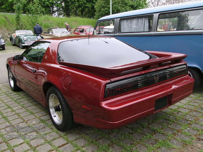 Pontiac Firebird Trans Am GTA coupe 1987-1990-02