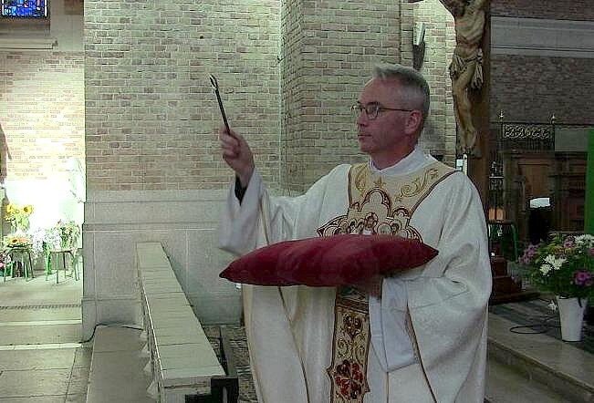2019-09-22-installation Père DUQUESNE (16)