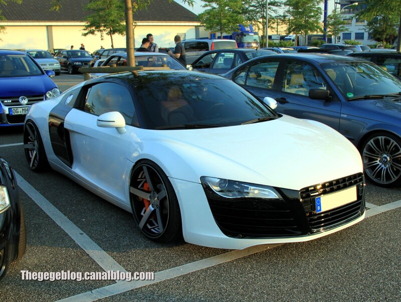 Audi R8 coupé (Rencard Burger King juillet 2013) 01