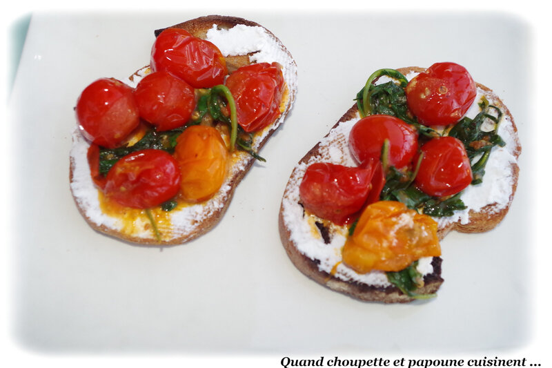 toast à la ricotta et tomates cerises-3721