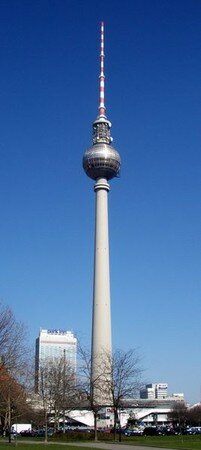 267px_Berlin_Fernsehturm_2005