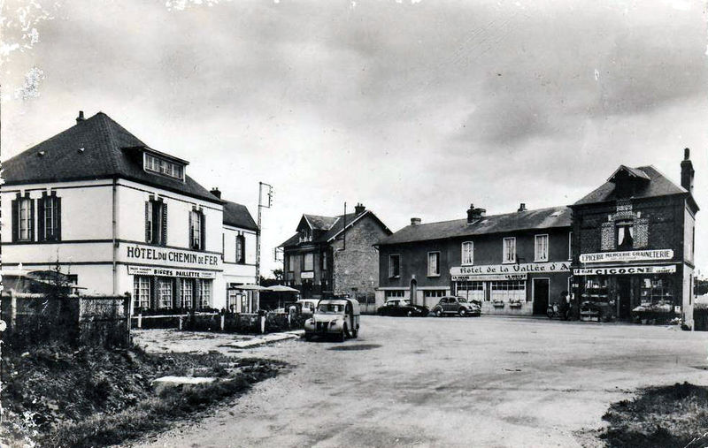 Le Mesnil-Mauger - la place