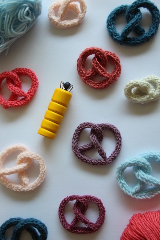 DIY_tricotin_bretzel