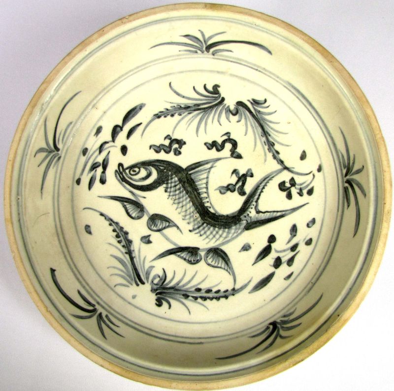 GÔM SÚ'. Ceramics from Viêt Nam, a 2000-Year History GÔM SÚ'. Ceramics from Viêt Nam, a 2000-Year History
