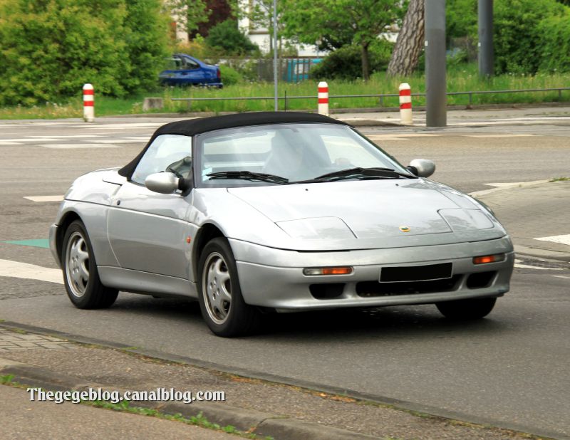 Lotus elan SE (M100)(3855 ex)(1990-1992)(Retrorencard mai 2012) 01