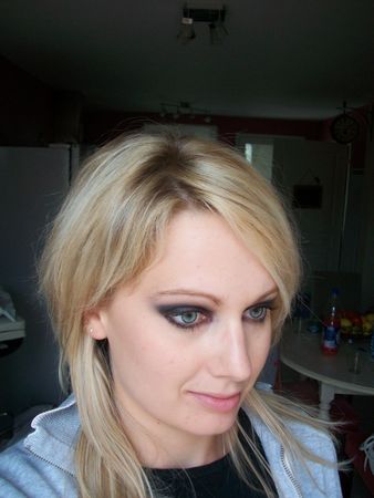 make_up_025