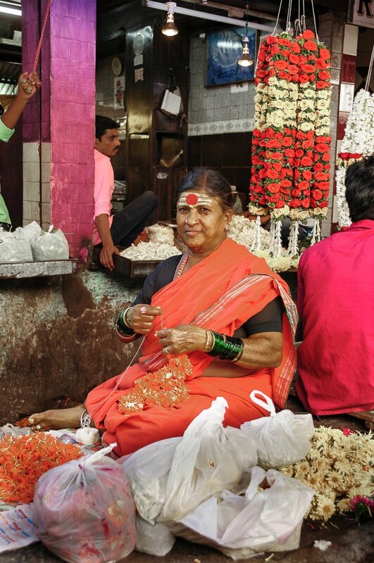 2015-02_17-06-23-Inde du sud_marché de Devaraja_Mysore