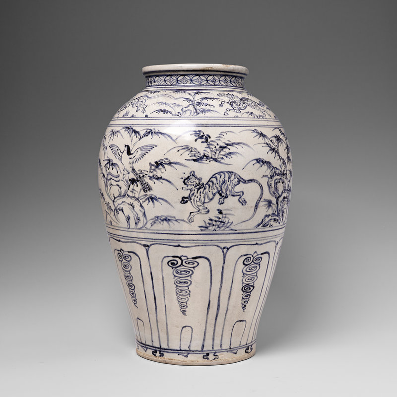 Large Vietnamese Blue and White Jar with Tigers, Horses, Birds, and Deer, 15th-16th century, Vietnam