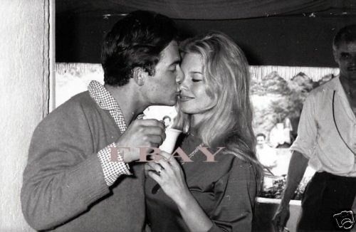 1959-06-lune_de_miel_charrier-3-riviera-011-1