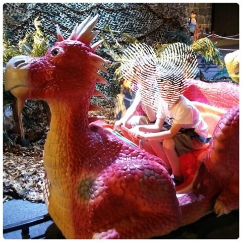 Carrousel dragons ©Kid Friendly