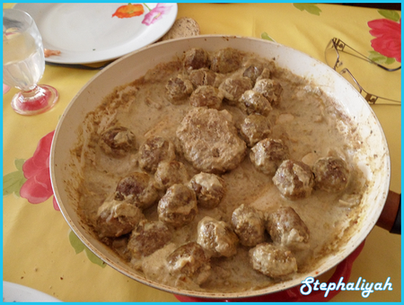 Boulettes de boeuf recettes plats Boulettes de viande en sauce Kofta Curry