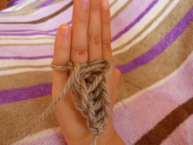 11 Tricot avec les doigts (7)