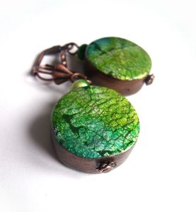 crackeld green earrings