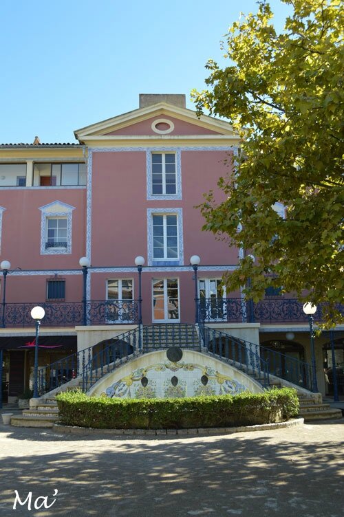 141024_port_grimaud1