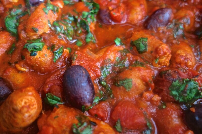 tajine de merguez aux olives - graine de couscous