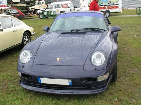 Porsche911-993GTav