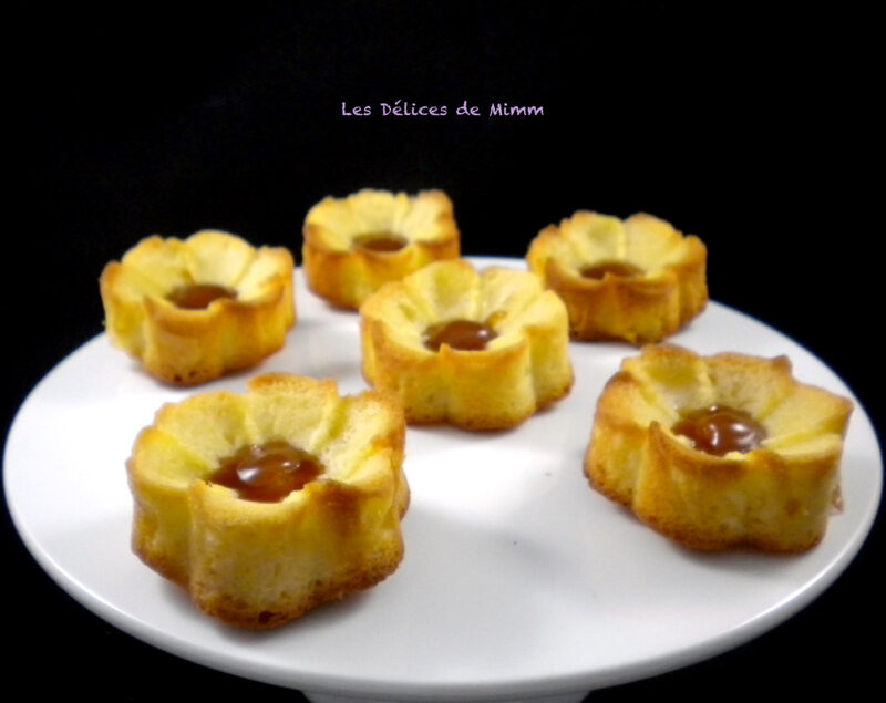 Fleurs aux pommes et au caramel au beurre salé