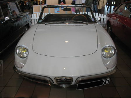 AlfaRomeoSpider1750av1