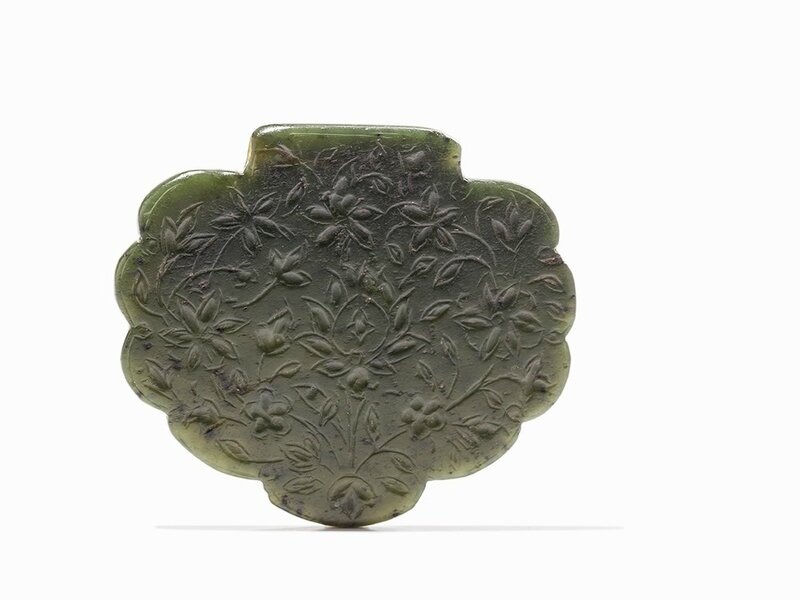 Spinach jade , Persia, 15th16th century , Late Timurid or early Safavid period 1