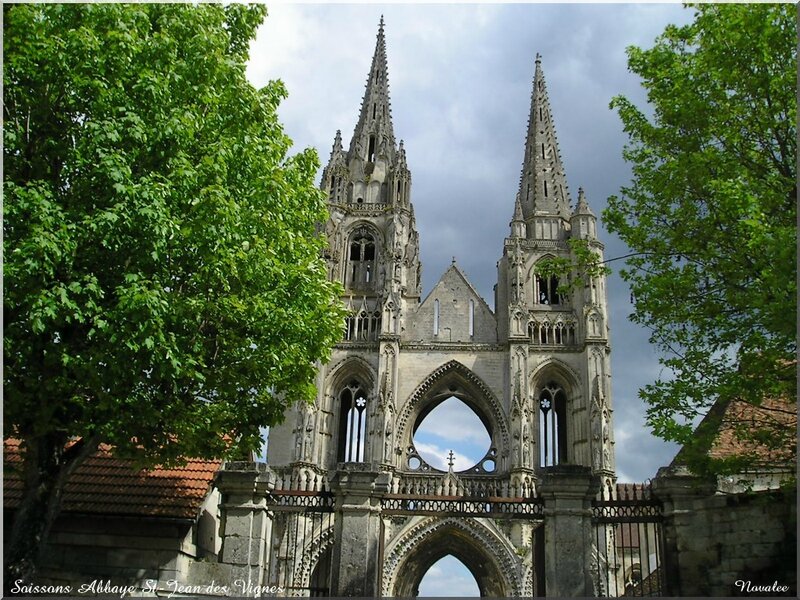 Abbaye St Jean des Vignes Soissons Mai 2005