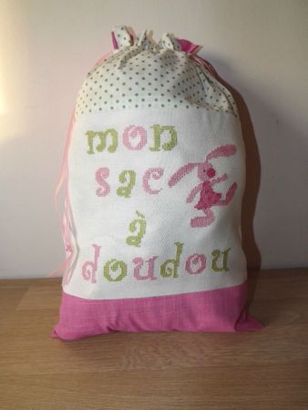 sac à doudou lapin rose 1