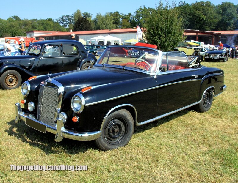 Mercedes 220 SE ponton (1956-1959)(Auto Retro nord Alsace Betschdorf) 01