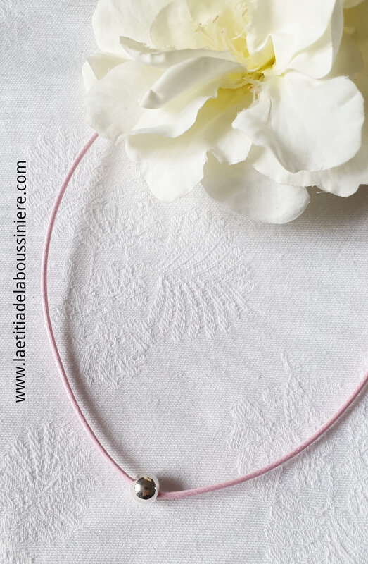 Collier Perle argent sur cordon ciré (rose) - 19 €
