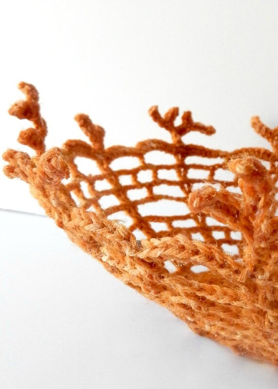 corbeille corail - crochet déco - Anisbee