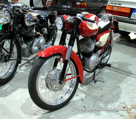 Nsu type Caproni rennmaschine de 1958 (base Nsu OSB175)(RegiomotoClassica 2010) 01