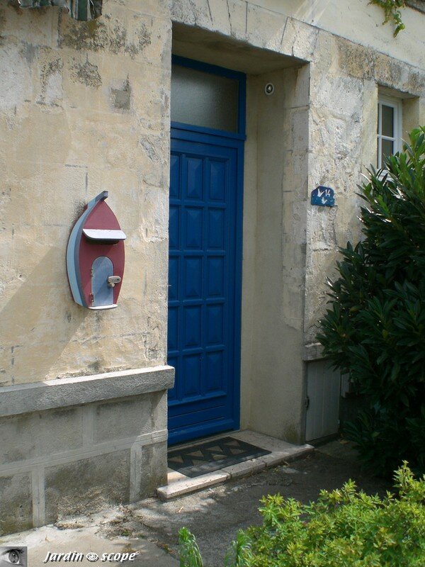 Boite aux lettres restaurant La Marine - 45 COMBLEUX