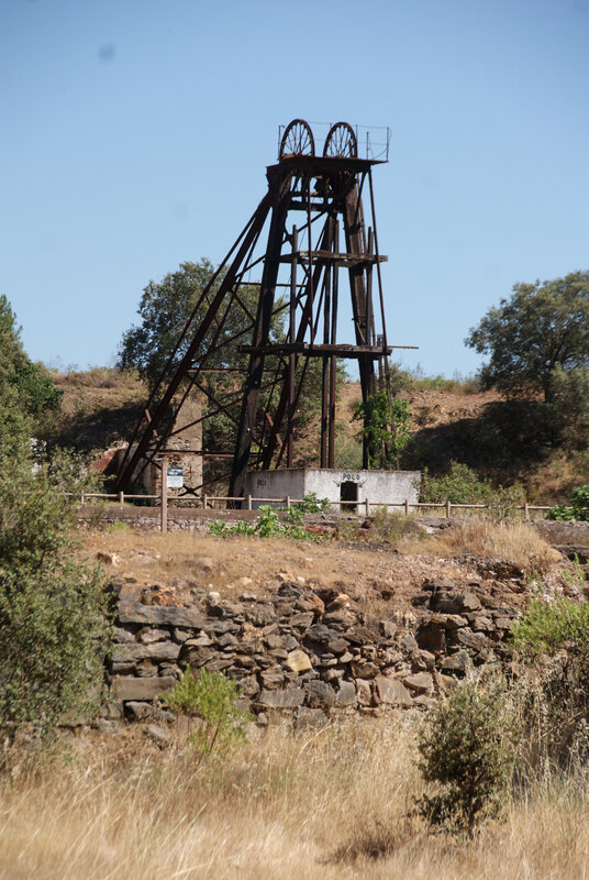 DSC08736-P-Mina de São Domingos-Les restes de la mine