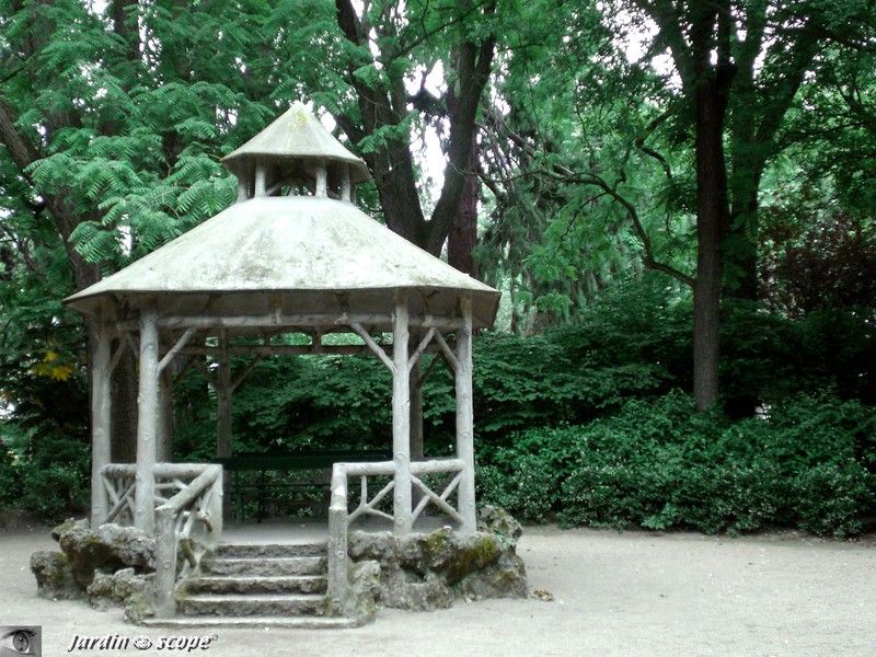 Le pittoresque kiosque à musique