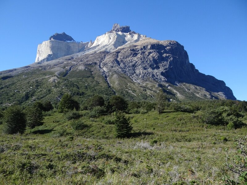 Vue sur les Cuernos del Paine