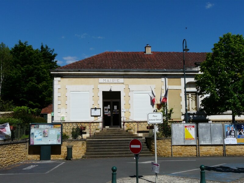 Couze-et-Saint-Front_mairie