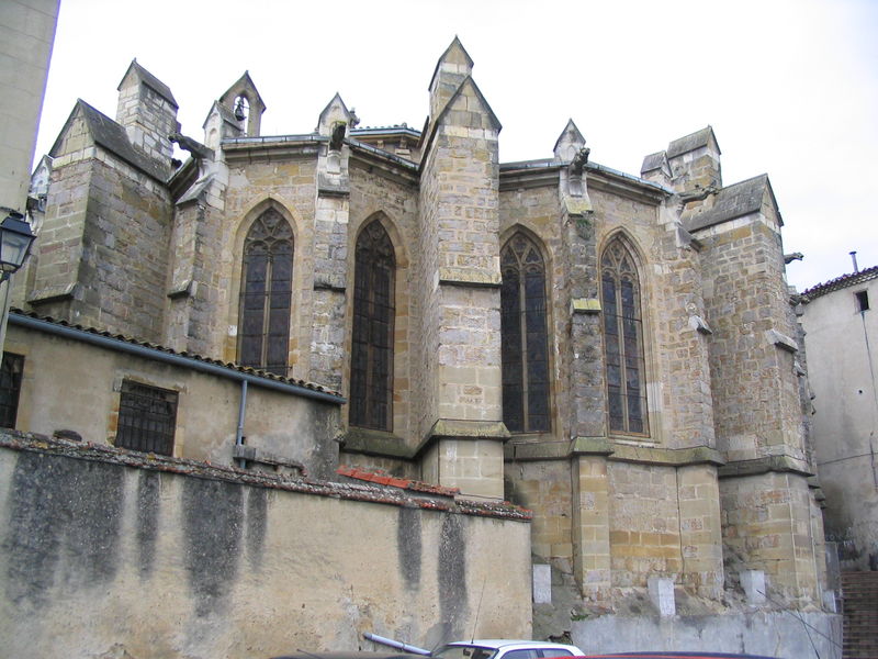 Limoux : l'église, côté Aude