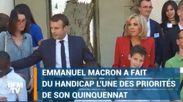 Macron 12
