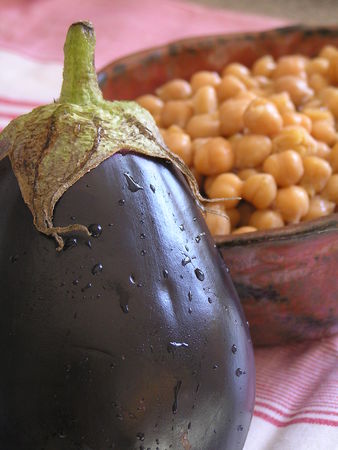 aubergine