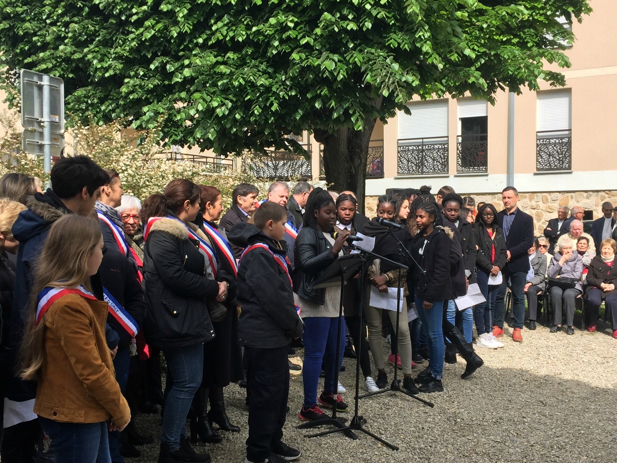 8 mai 2017 (photographies) - Club Histoire du collège Desnos d'Orly