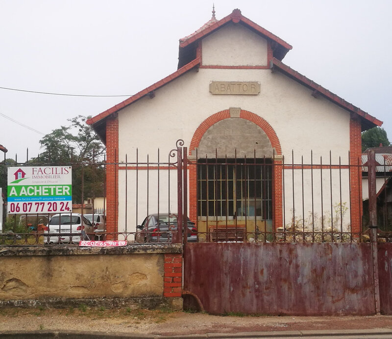 La Guerche-sur-l'Aubois, abattoir à vendre (18)