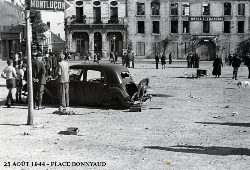 25 AOUT 1944 PLACE BONNYAUD